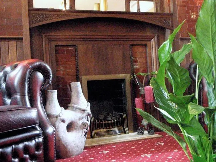 Wimblehurst Hotel