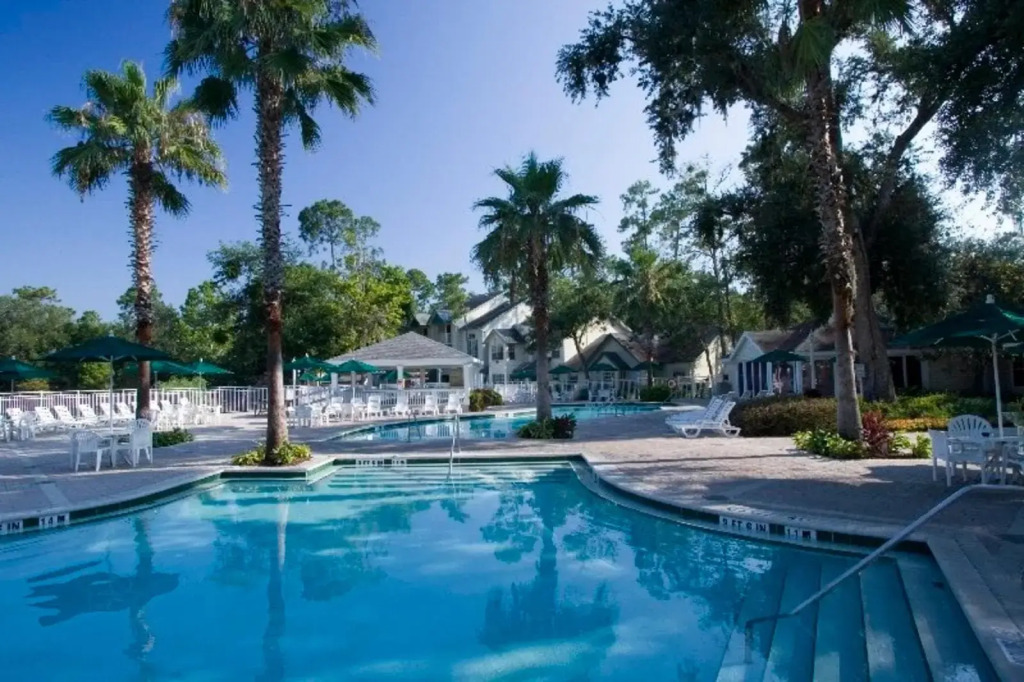 Oak Plantation Resort