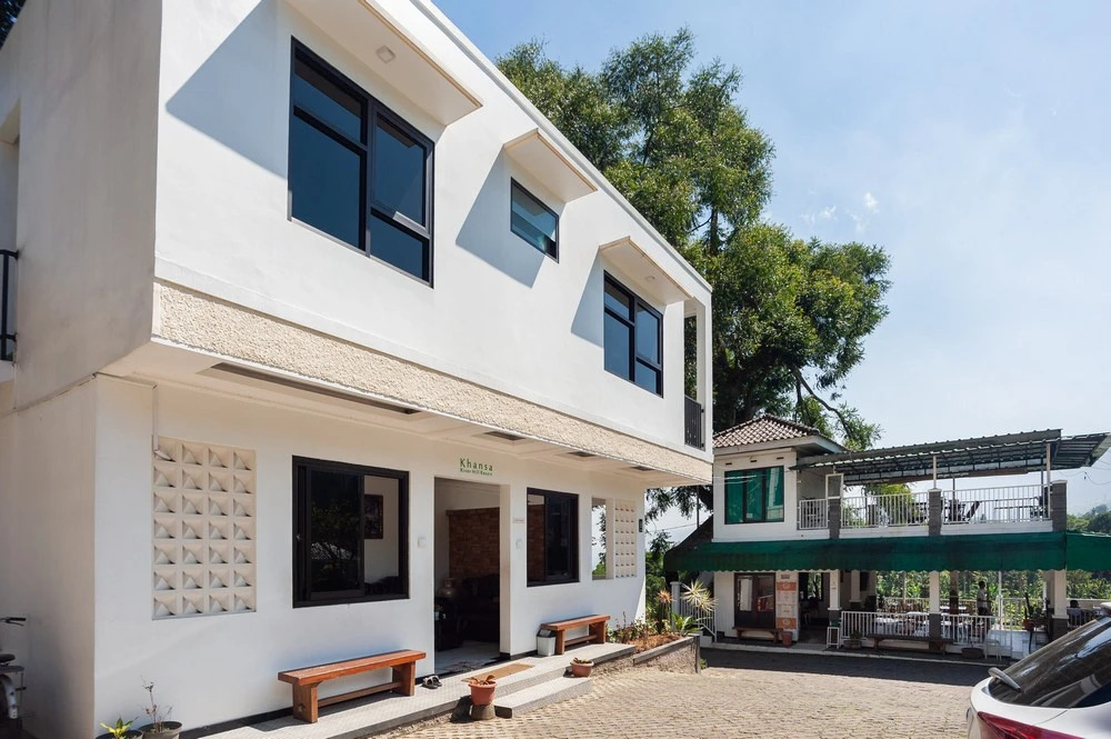 Urbanview Resort Syariah Khansa Cisarua Puncak by RedDoorz