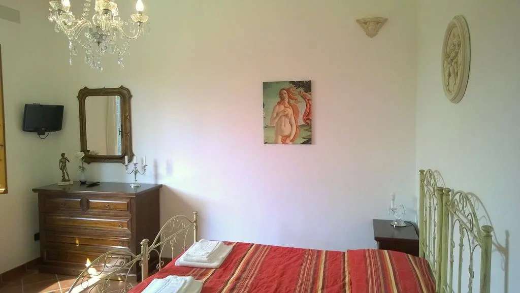 Villa In Lucca