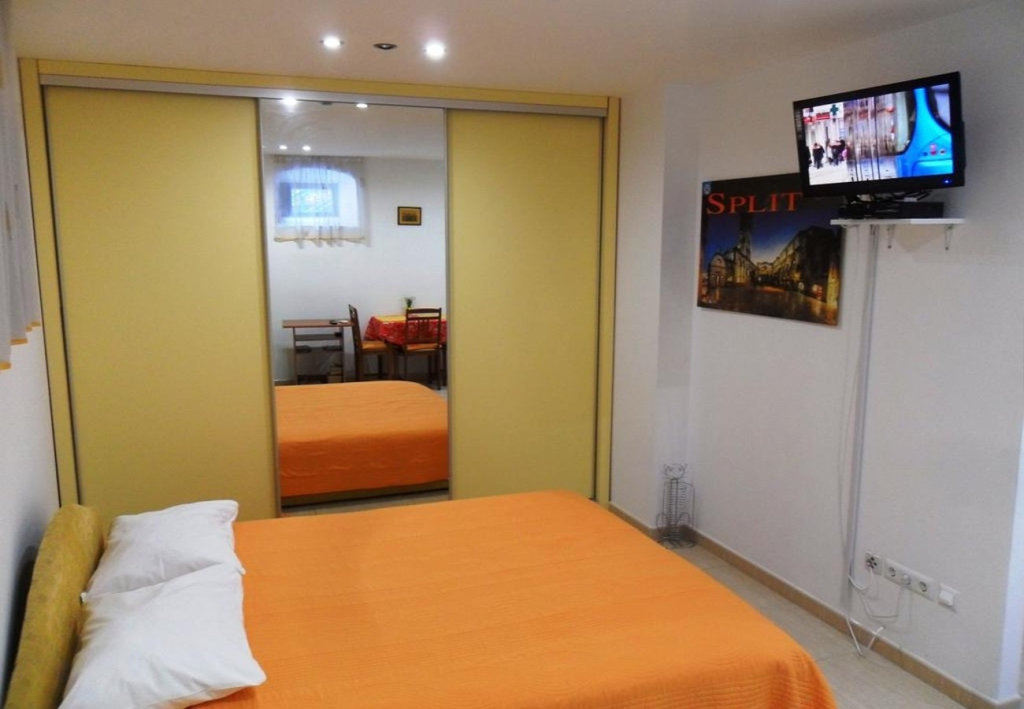 Studio apartment Davor -  in city centre: SA1 Split, Riviera Split