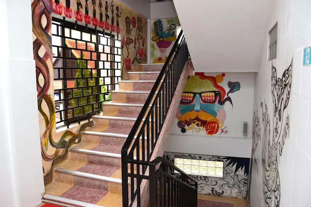 Mad Monkey Hostel Siem Reap