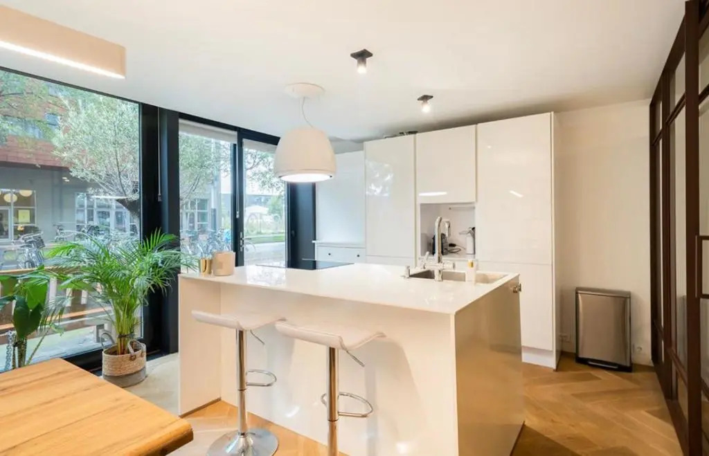 Luxurious studio only 15 minutes from city center