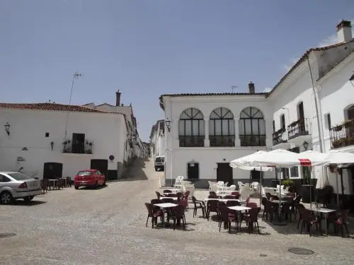 Alojamiento Rural Fuenteheridos