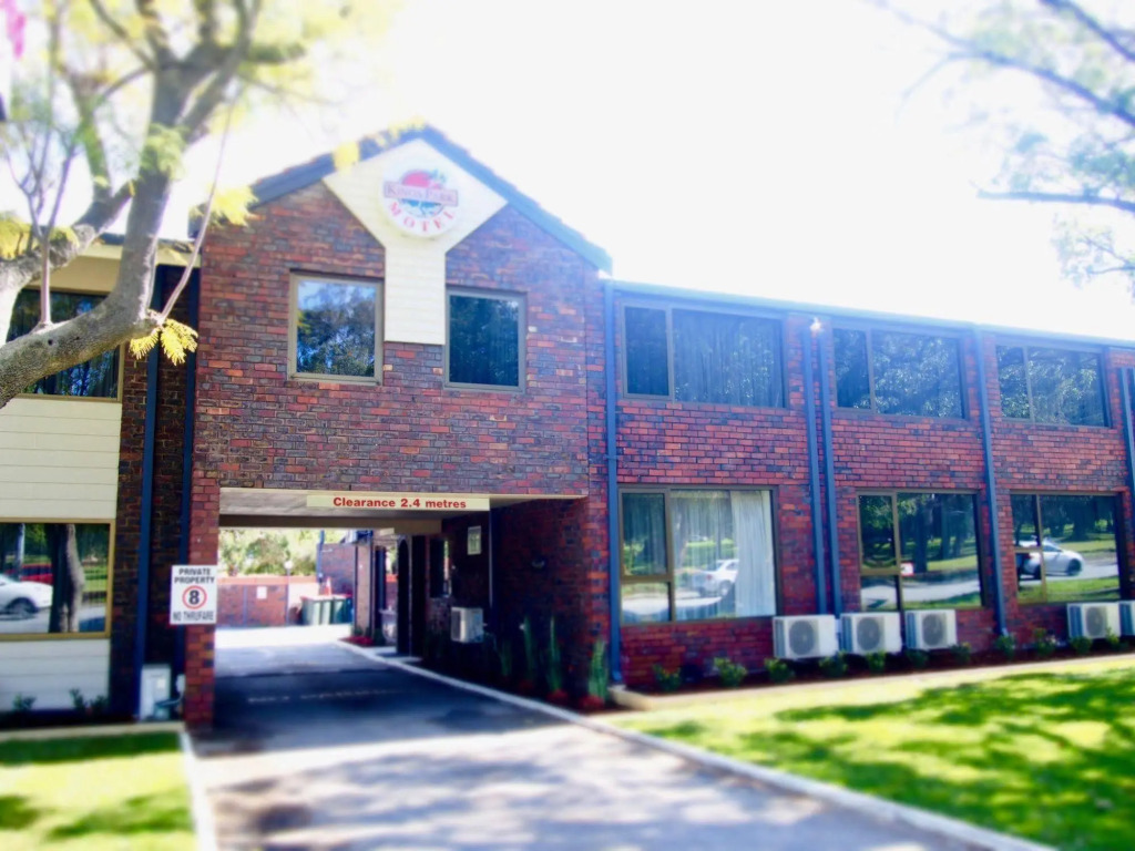 Kings Park Motel