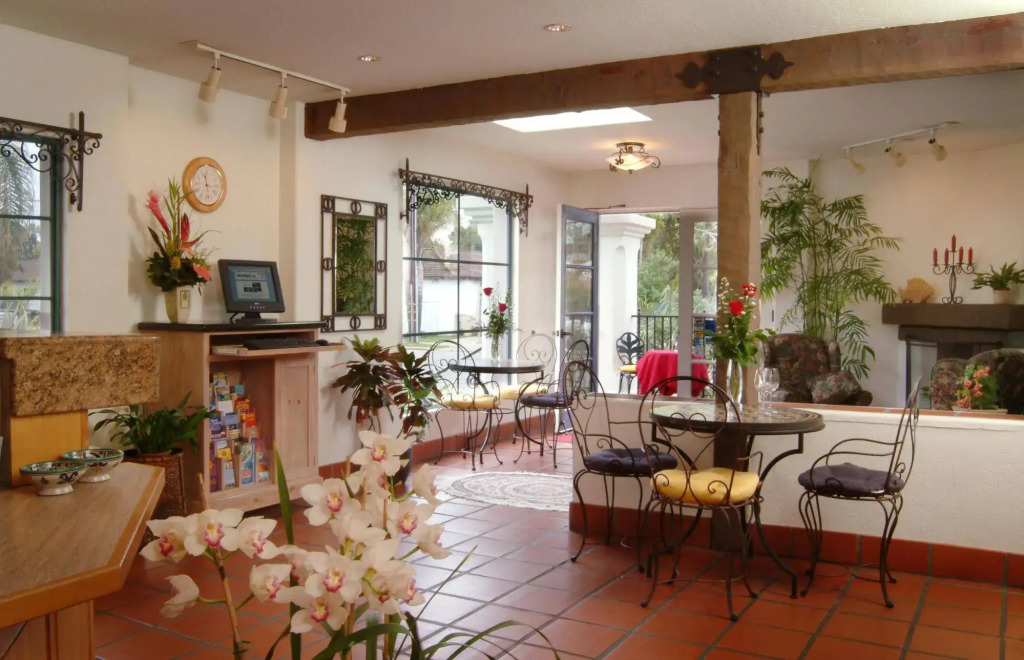 Mason Beach Inn