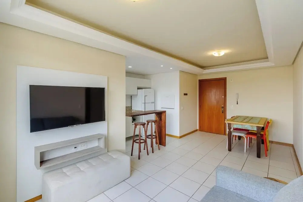 Elegant Apartment for Couples in Poa-rs Urb1110