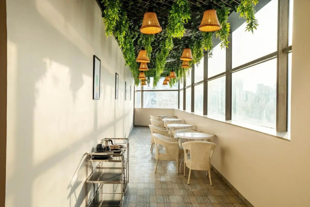 Treebo Vro Boutique, Andheri East