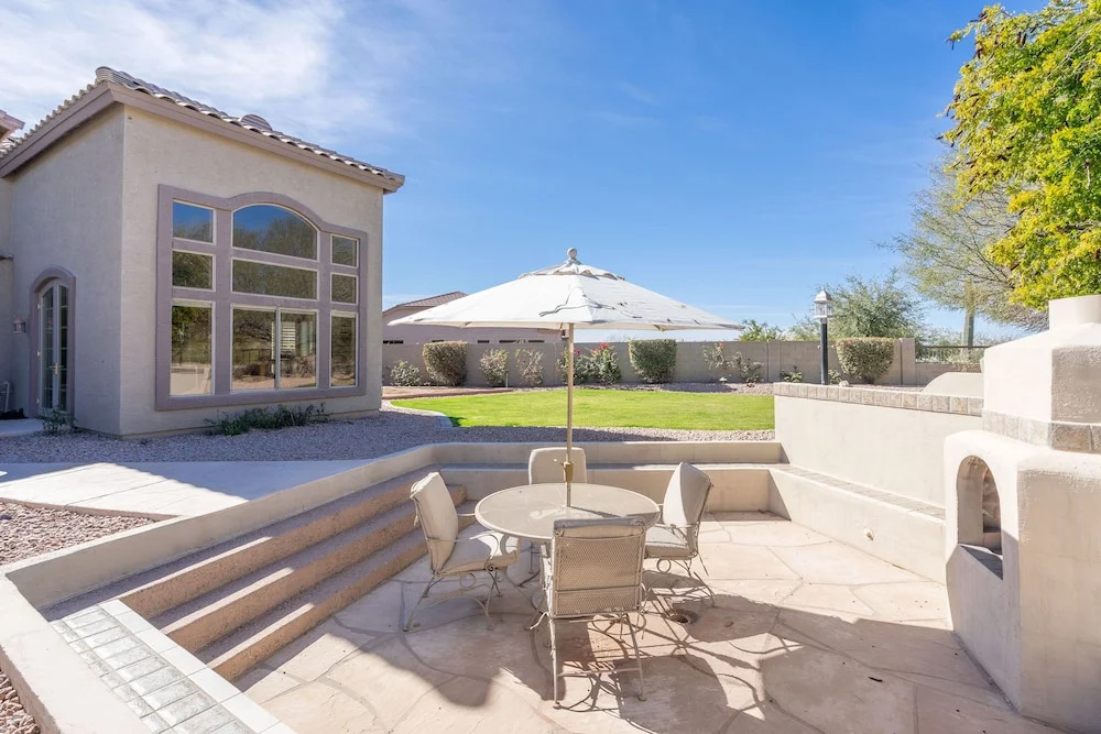 Las Sendas Desert Oasis Home 6 Bedrooms 3.5 Bathrooms Home