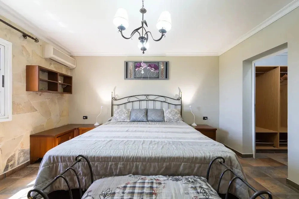 Villa in Maspalomas with Heated Pool & Sports