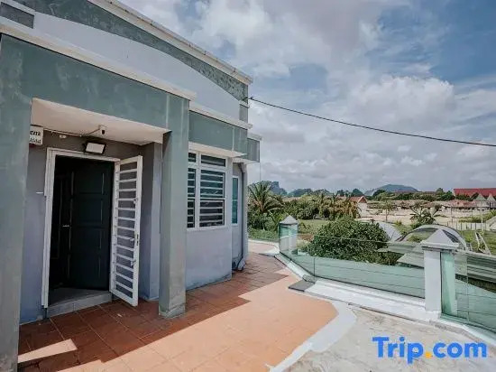 Ipoh 27 Private Pool Villa 4B3B by Verve@16 pax