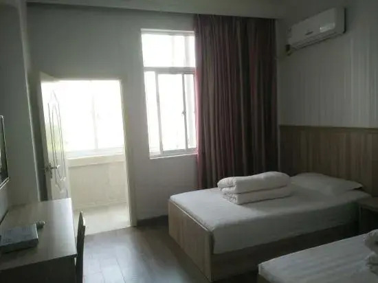Danzhou Jiu Long Hotel