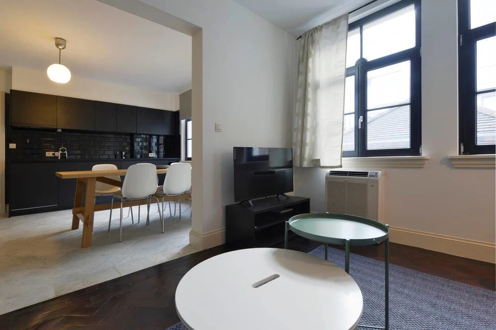 Saint Pauls Suite 18