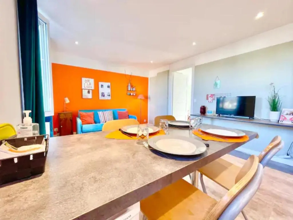 APPARTEMENTS "Pieds à Terre" à LORIENT - LUMINEUX - TOUT CONFORT