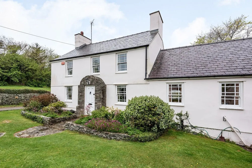Cwm Farm