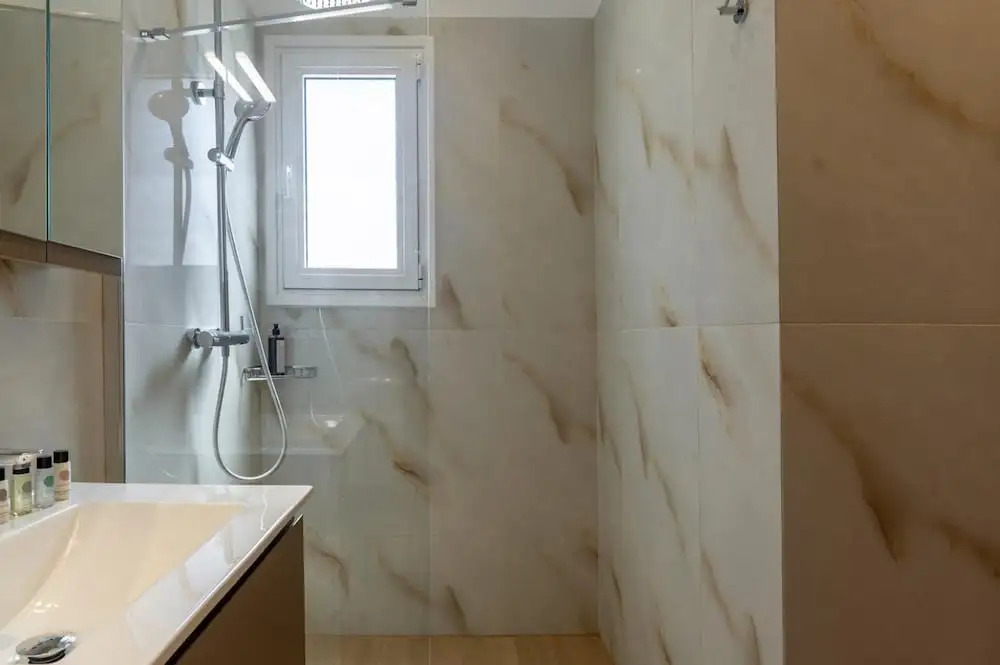 Casa di Pietra With 2 Bedrooms and 3 Bathrooms
