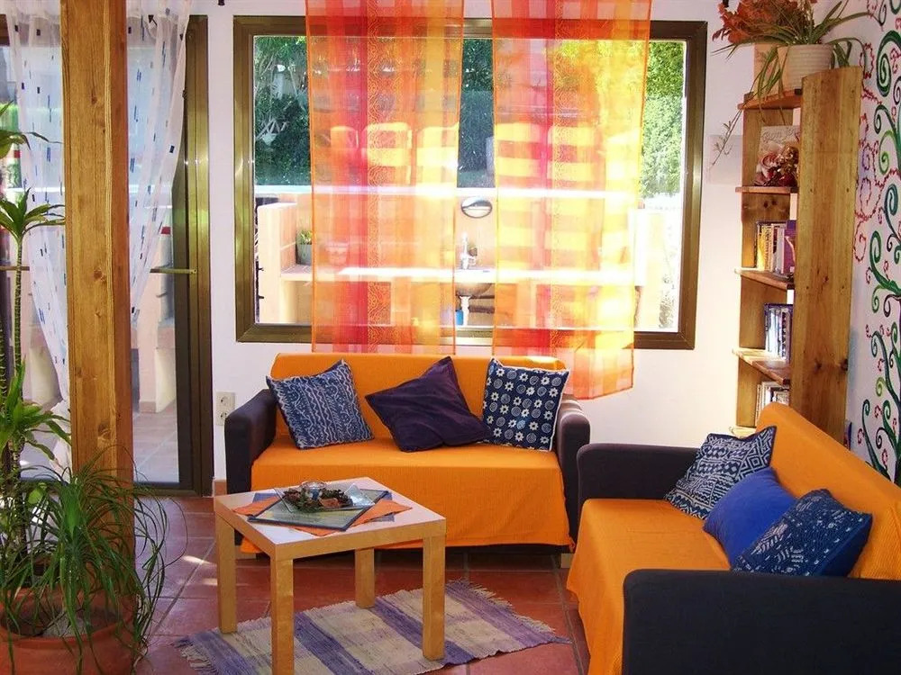 Apartamentos Mundaka Albir