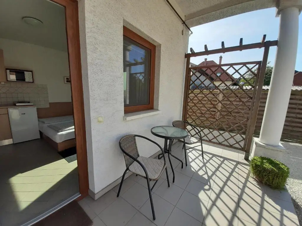 Família Apartmanház