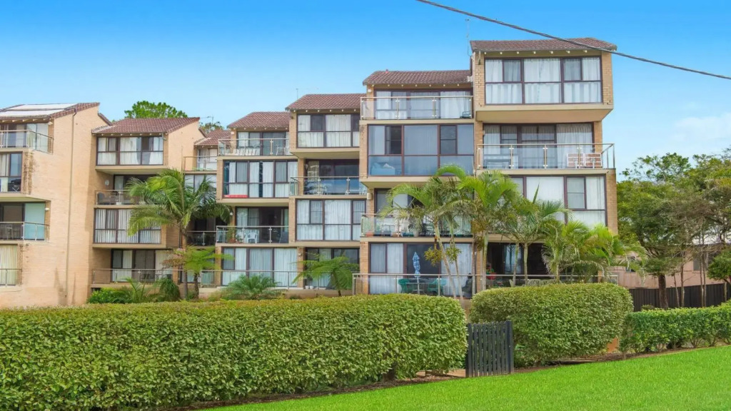 60 Beachpark Apartments - 58 Pacific Drive