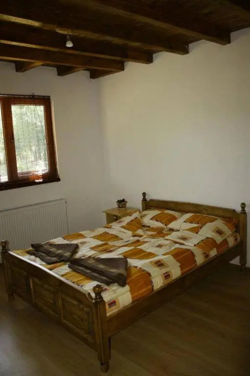 Guest House Yana