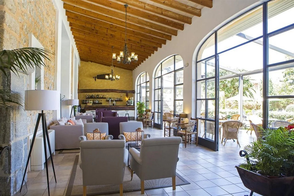 Hotel Cal Bisbe