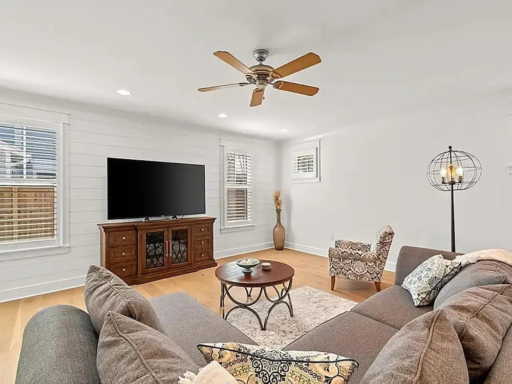 Sand Dollar Beach Cottage