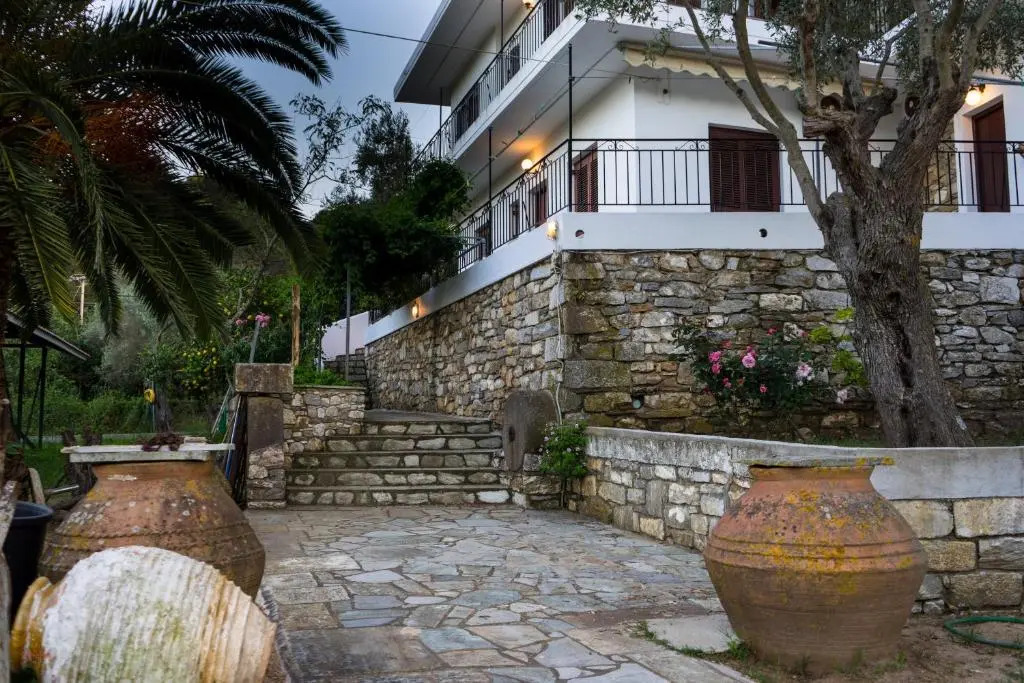 Villa Mitsa