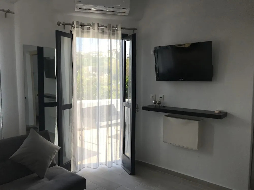 Garden Apartment
