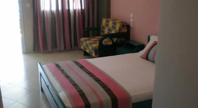 Almira Rooms