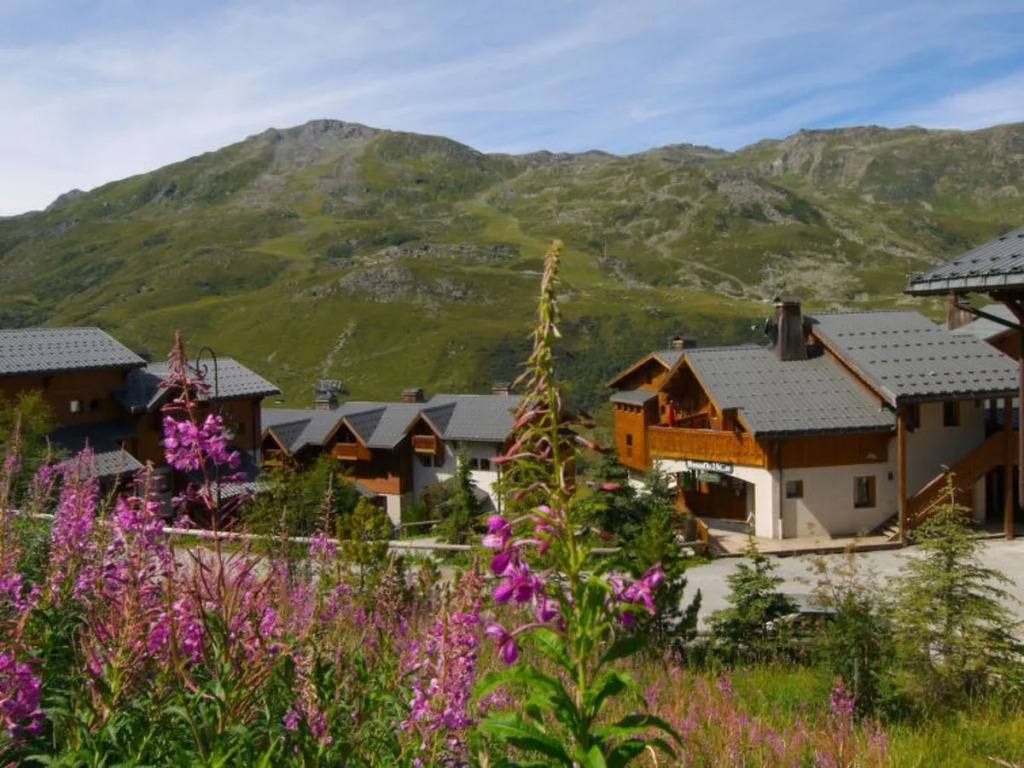 Le Hameau de la Sapinière (MEN603)