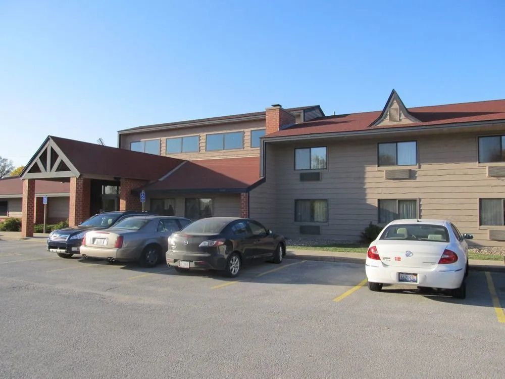 Tivoli Inn And Suites