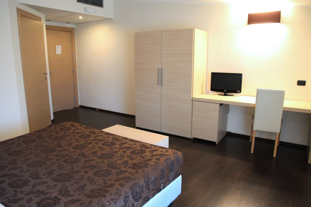 Hotel Sogni DOro Airport