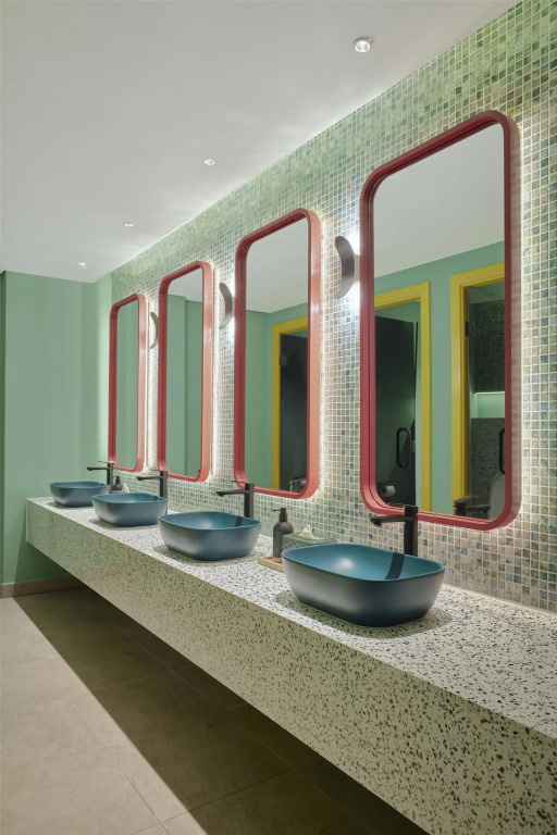 Отель Hyatt Centric Cairo West
