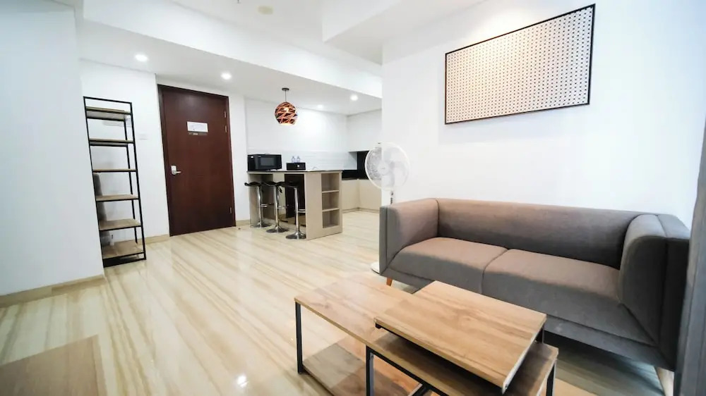 Exclusive and Spacey 3BR at Grand Sungkono Lagoon Apartment By Travelio