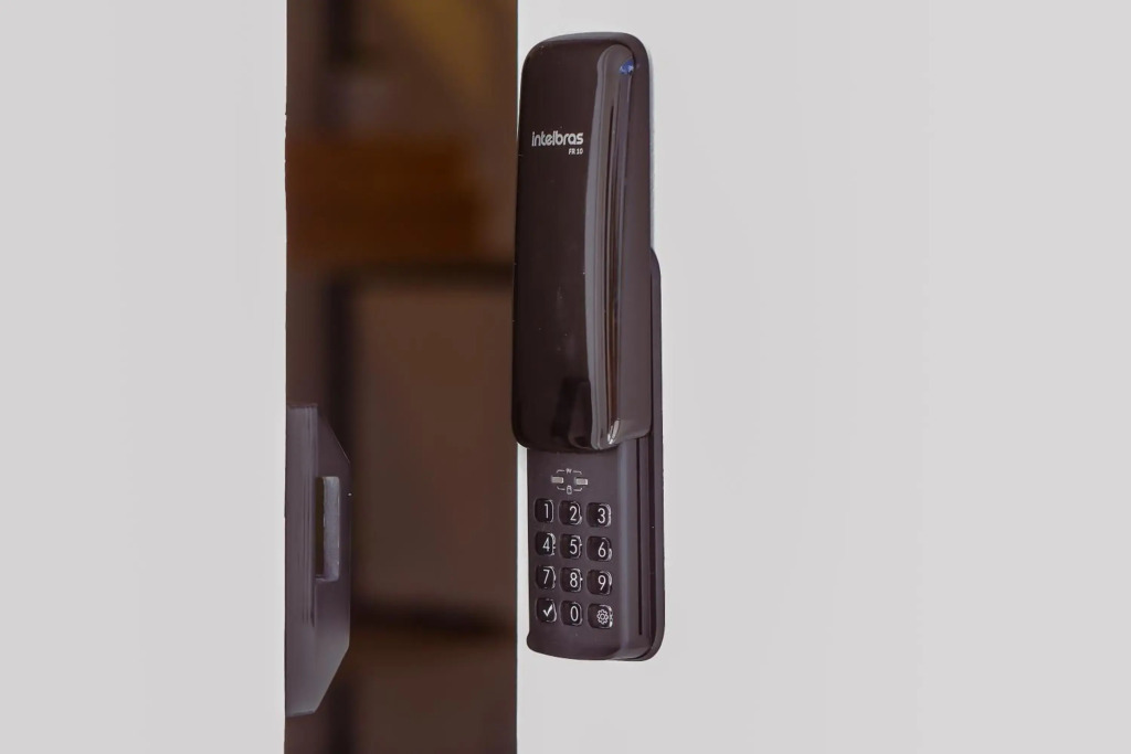 TEMPORADA737 Suite com Ar condicionado, wifi 300mbps, piscina
