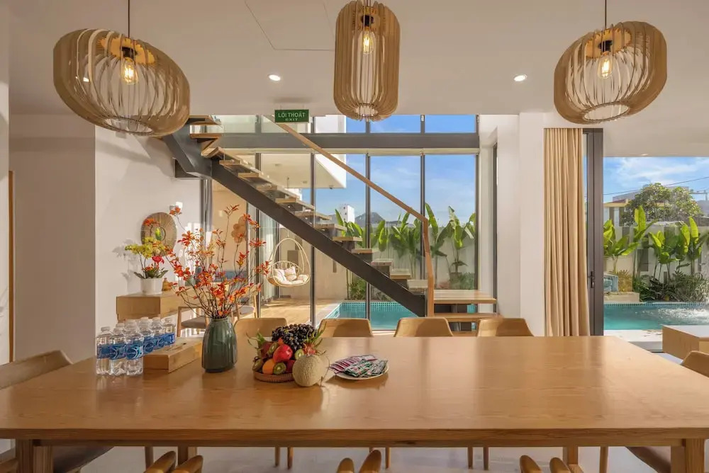 Amazing Newly Built Beach Pool Villas Danang