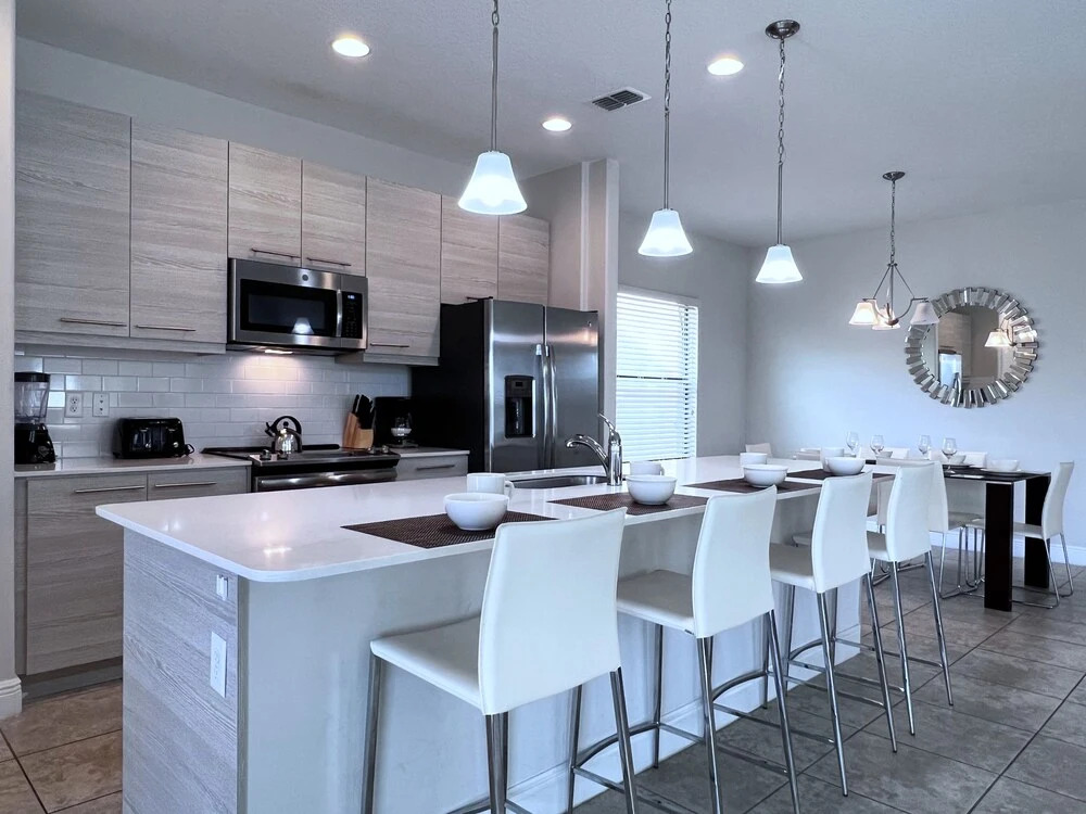 Balmoral Resort-192kb 4 Bedroom Home by RedAwning