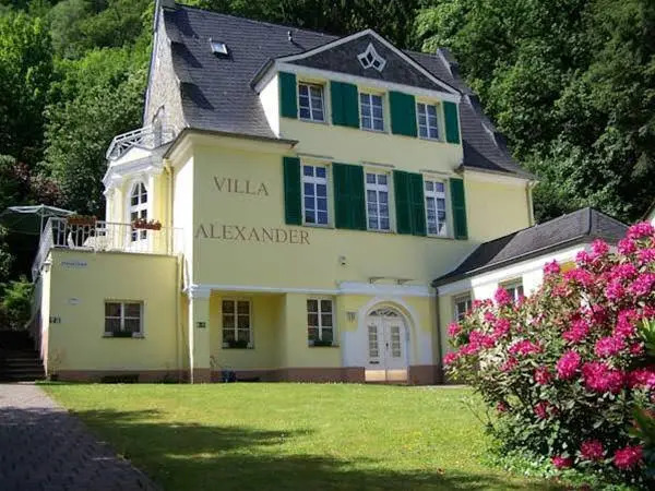 Ferienwohnung "Villa Alexander" 4 DTV-Sternen