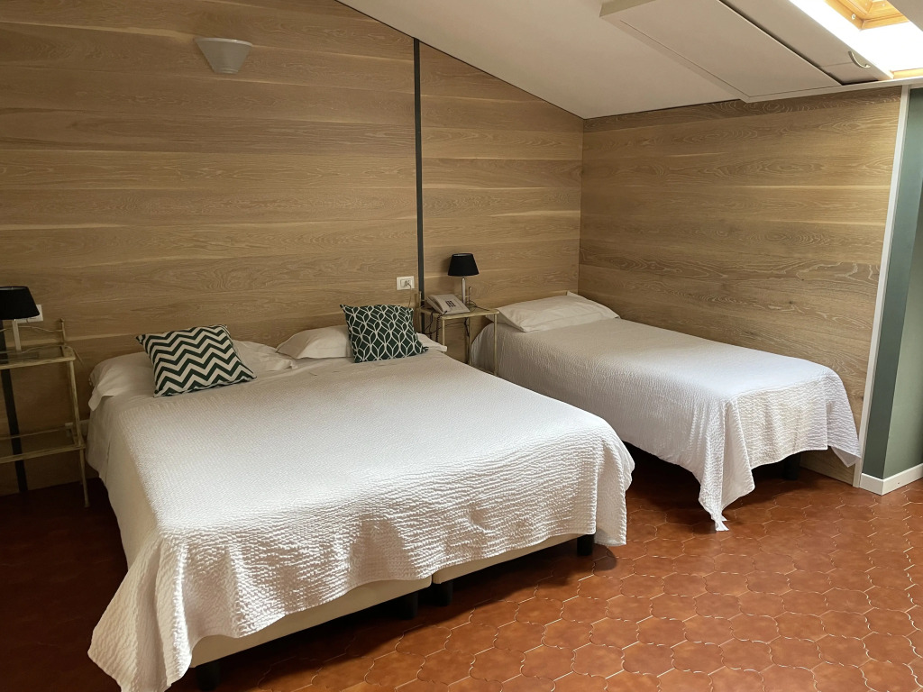 Hotel Italia
