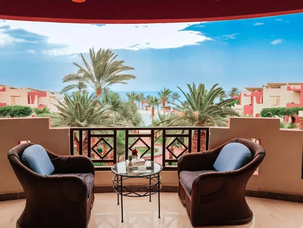 Dahab sea breeze
