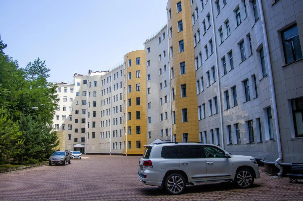 Апартаменты на улице Чкалова 75 (52/1)