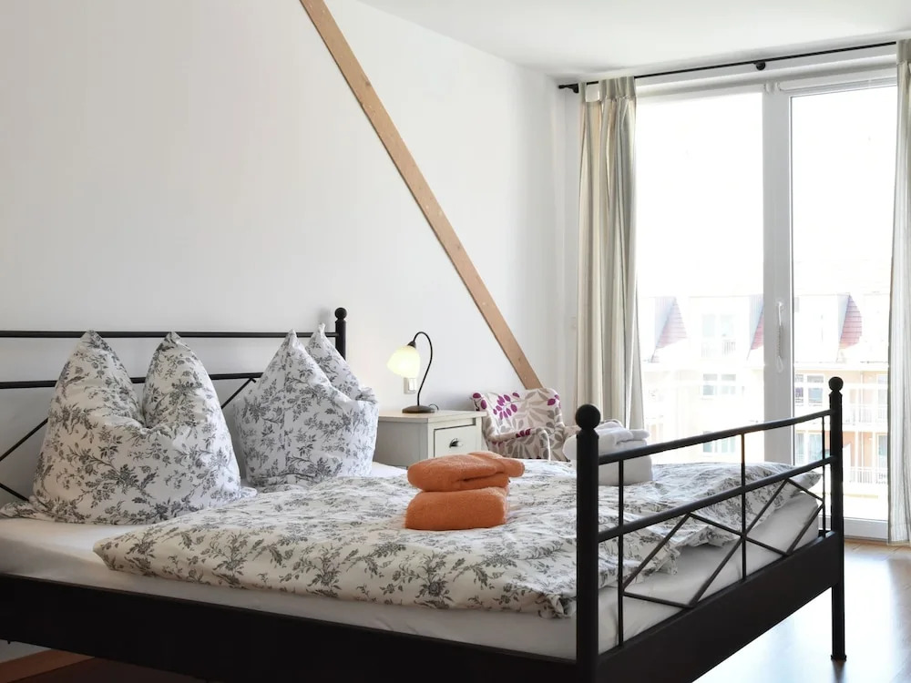 Quaint Apartment in Barth near Sea Beach