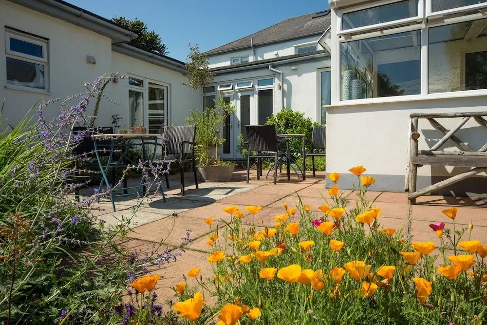 Chillington House