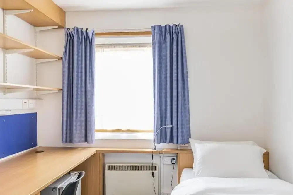 Vibrant Ensuite Rooms - HATFIELD - Hostel