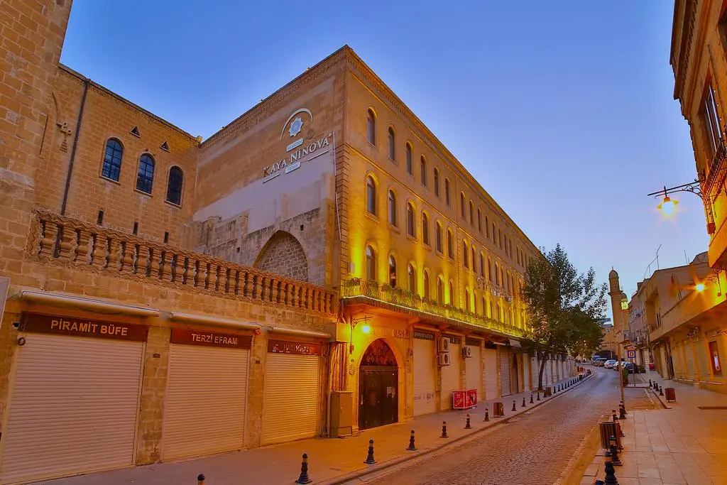 Kaya Ninova Hotel