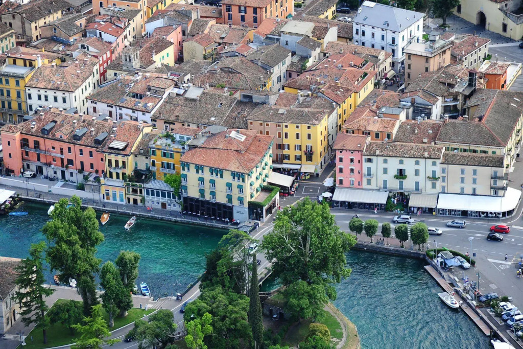 Hotel Bellarrivo by Dori