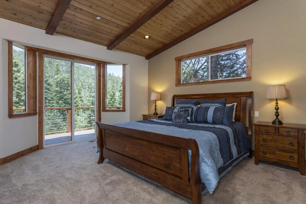Shelton Kingswood Luxury Home By RedAwning