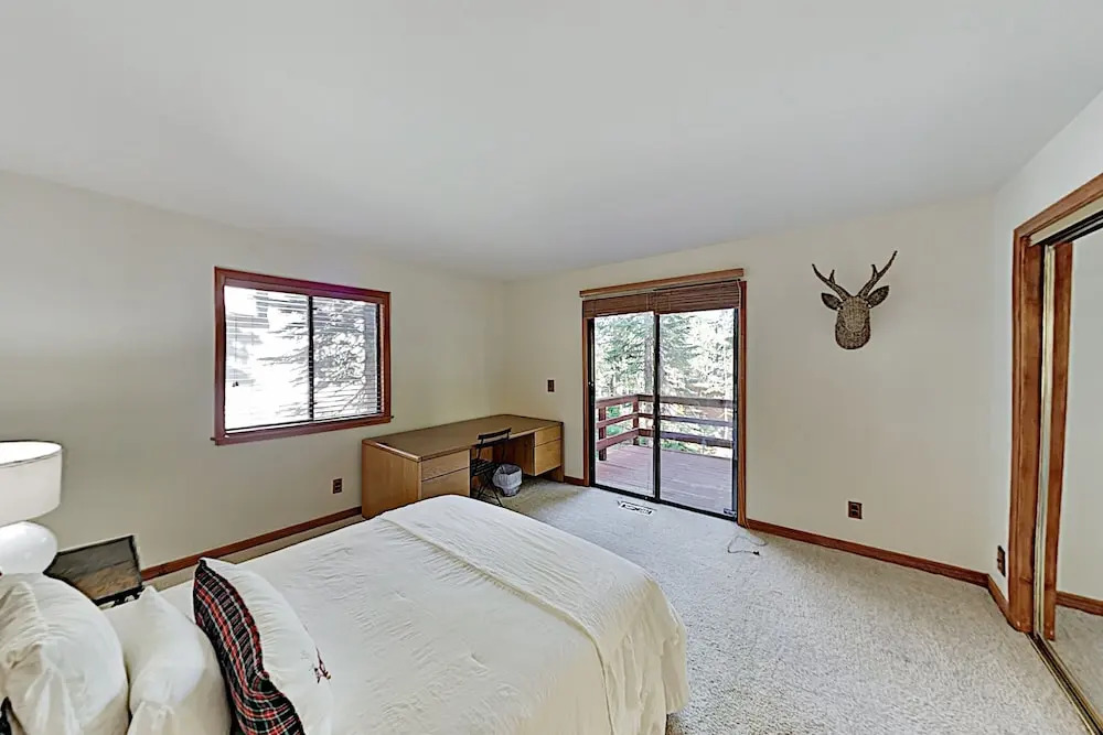 Incline Chalet Near Skiing, Hiking, Casino, and Restaurants home