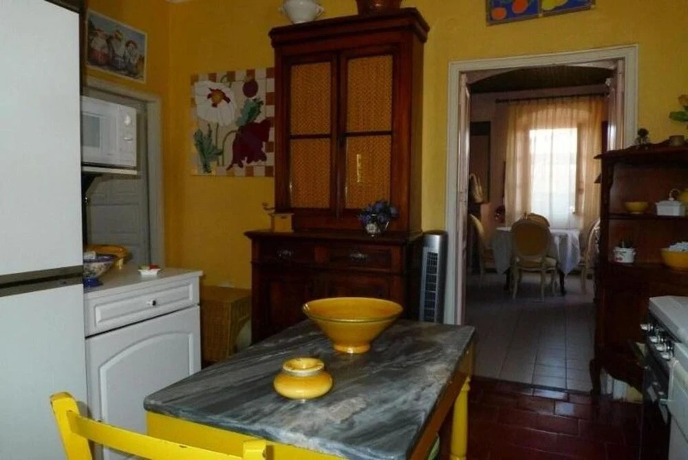 House With 2 Bedrooms in Aregno, With Wonderful City View, Furnished T