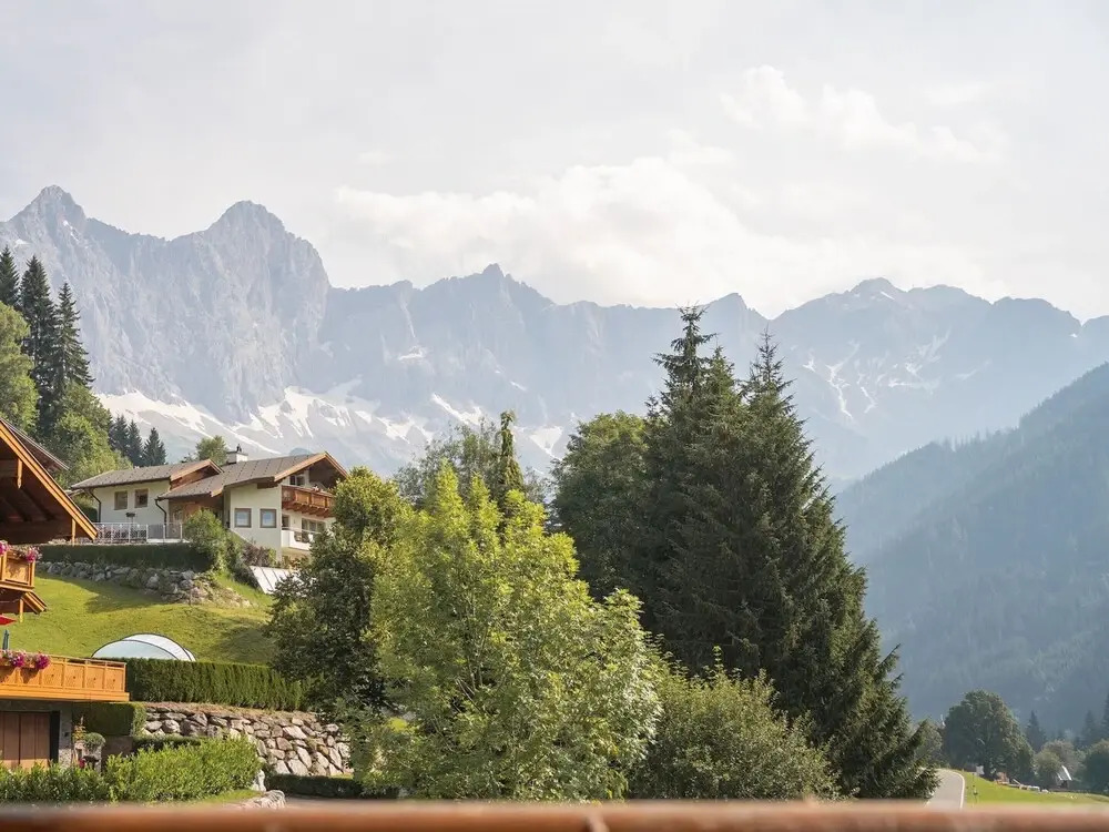 Chalet in Filzmoos With Sauna & Mountain Views